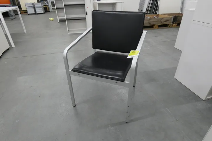 Thonet Besucherstuhl